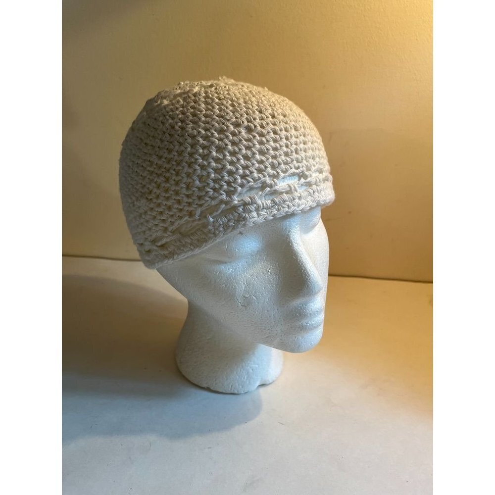 Vintage 60s/70s Hand Crochet Beanie Hat Boho Chic White Cream One Size